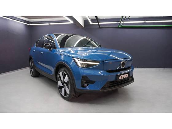 VOLVO C40 P8 RECHARGE TWIN ELECTRIC ULTIMATE AWD VOLVO C40 P8 RECHARGE TWIN ELECTRIC ULTIMATE AWD